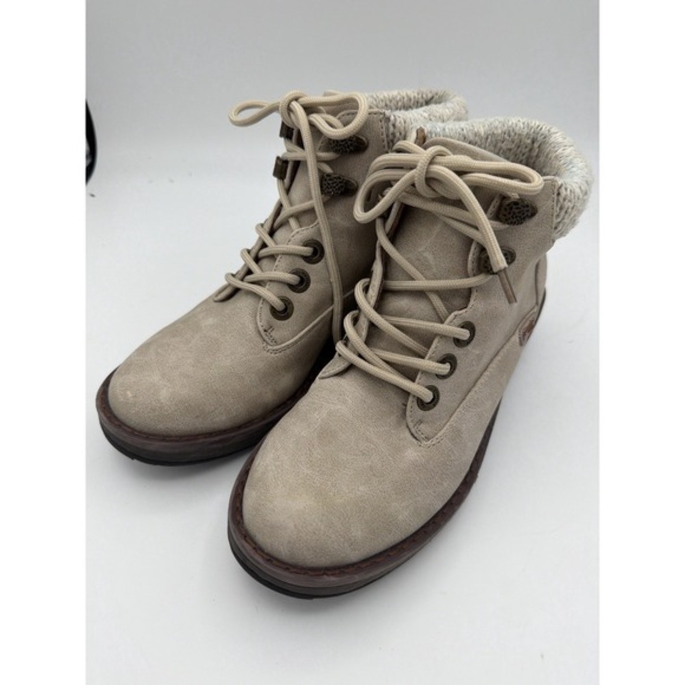 Blowfish Malibu Womens Size 6.5 Beige Knit Cuff Lace Up Ankle Boots. 1654